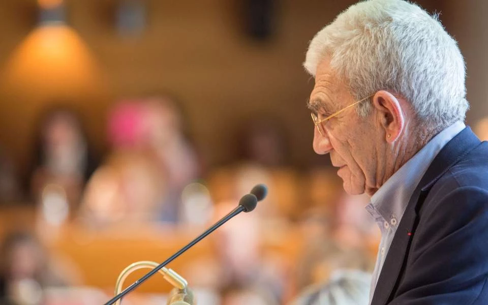 Διαδίδει την κυβερνητική προπαγάνδα στο εξωτερικό ο Μπουτάρης: Η συμφωνία των Πρεσπών θα φέρει καλά αποτελέσματα